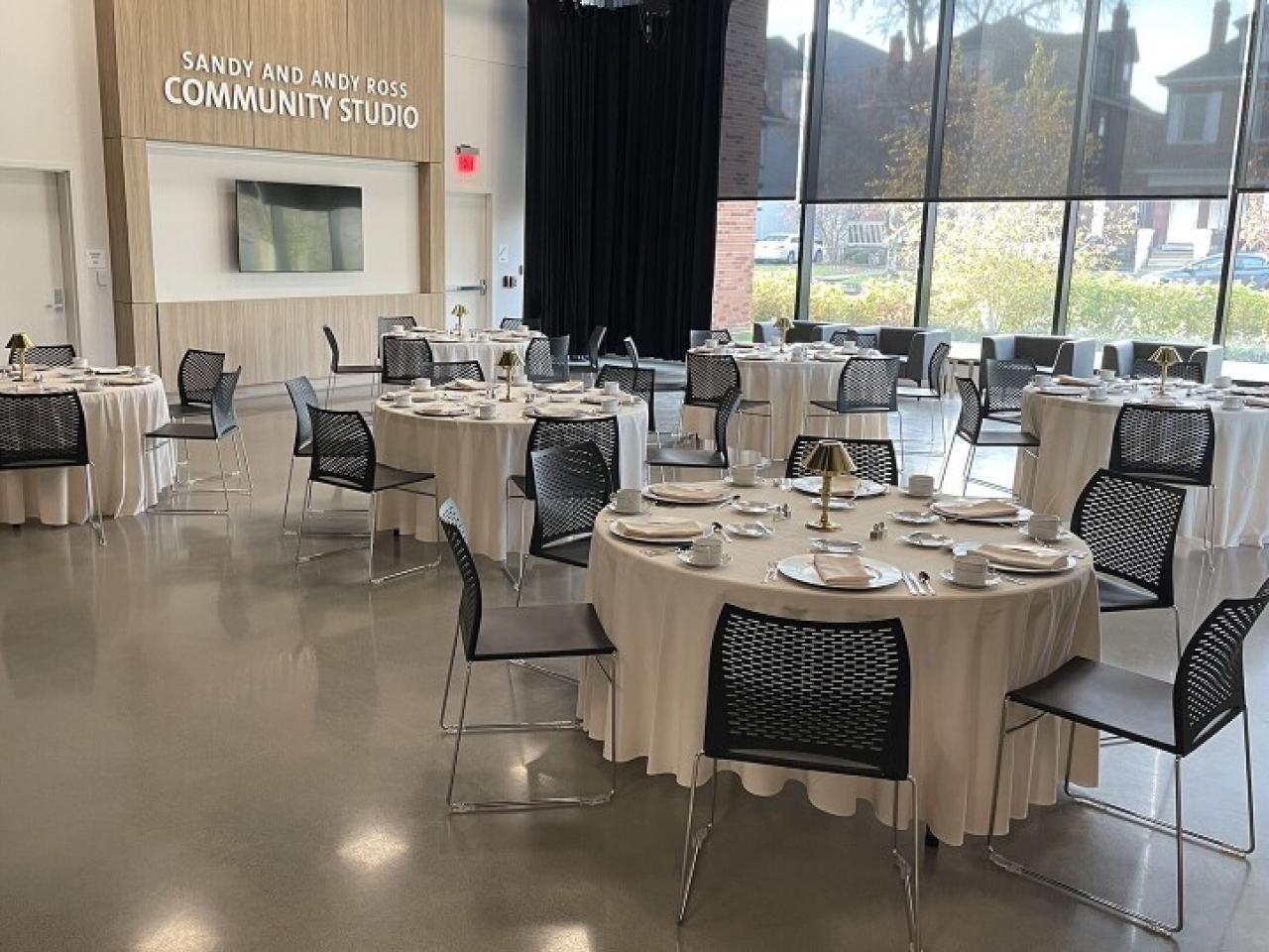 Banquet setting at the WOSU Ross 
